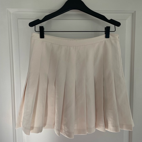 Aritzia Wilfred Tennis Skirt - Cream colour size 6 - Picture 2 of 3